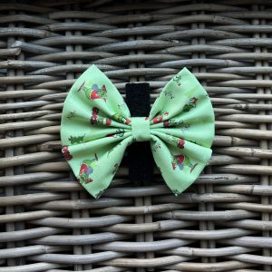 Green Bow- Merry Grinchmas